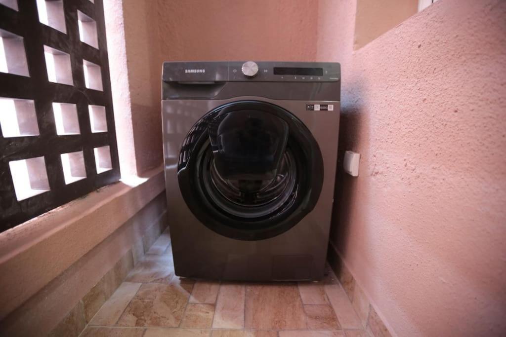 Appartement Riad White Golden Marrakesch Exterior foto